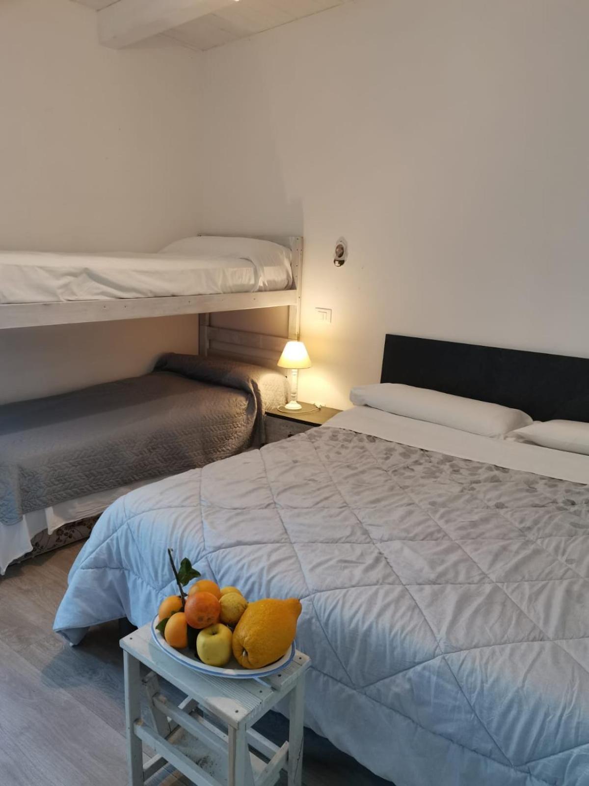 B&B Xenia Mongiove Ngoại thất bức ảnh